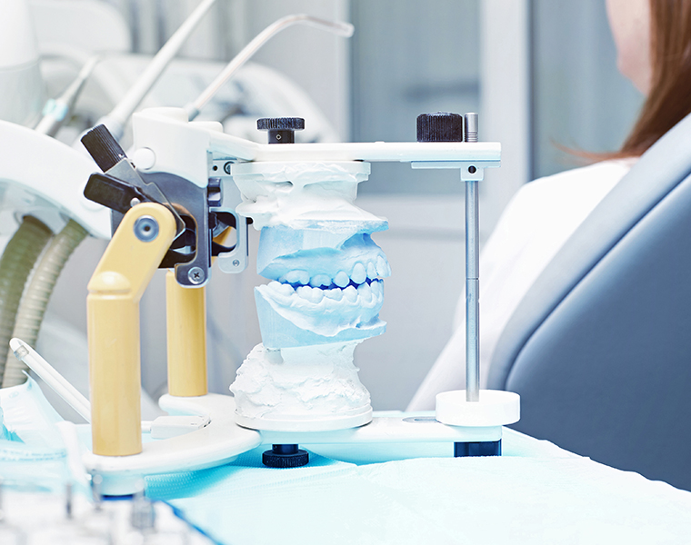五反田の歯医者、ツツミ歯科クリニックの入れ歯治療